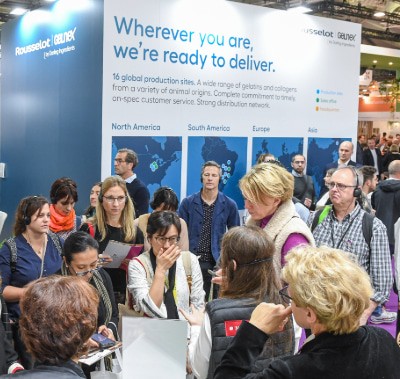 Visitors in a tour at Fi Europe